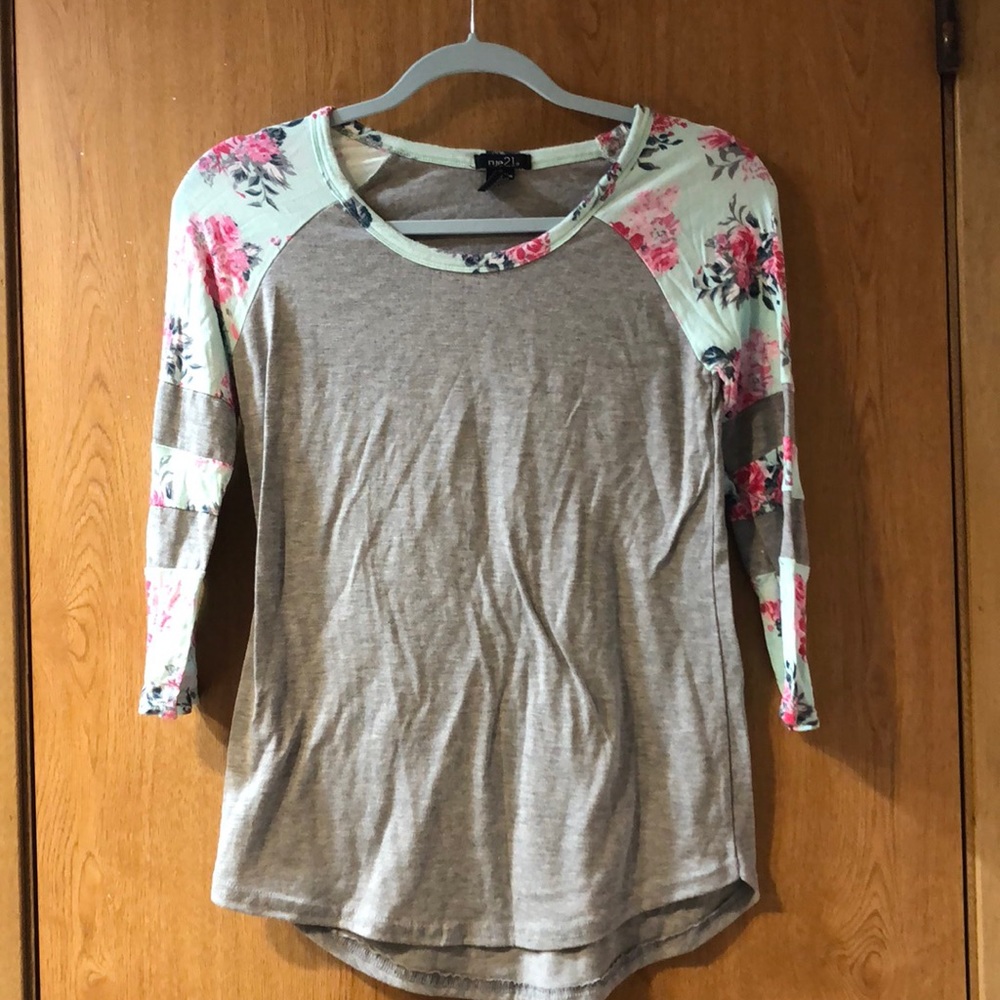 Rue 21 Floral Sky Blue and Grey Shirt